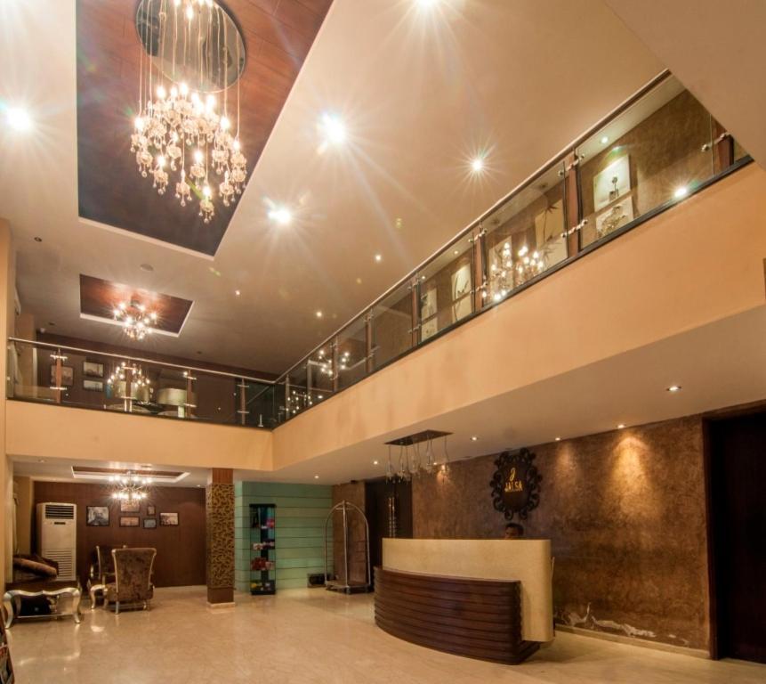 Jalsa Hotel & Banquets,Indore Eksteriør bilde