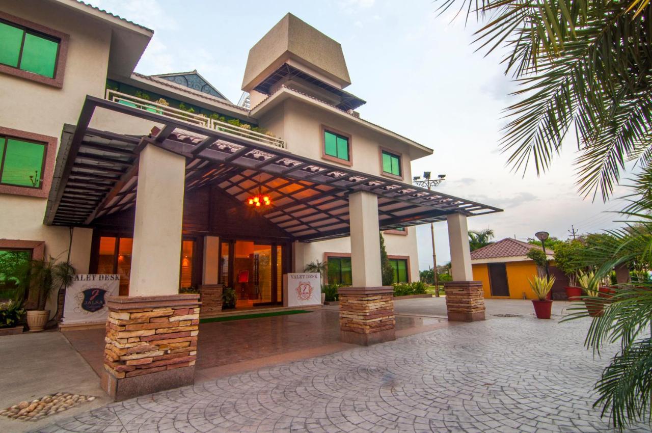 Jalsa Hotel & Banquets,Indore Eksteriør bilde