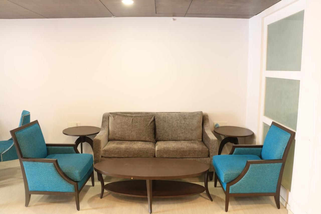 Jalsa Hotel & Banquets,Indore Eksteriør bilde