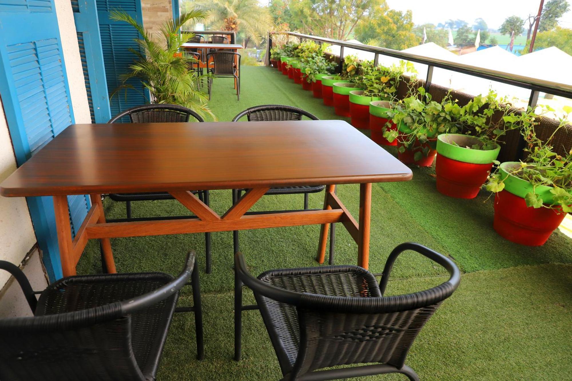 Jalsa Hotel & Banquets,Indore Eksteriør bilde